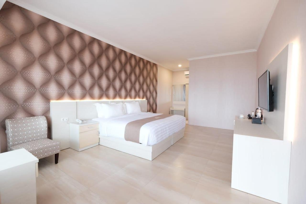 Bukit Indah Doda Hotel & Resorts Palu Eksteriør bilde