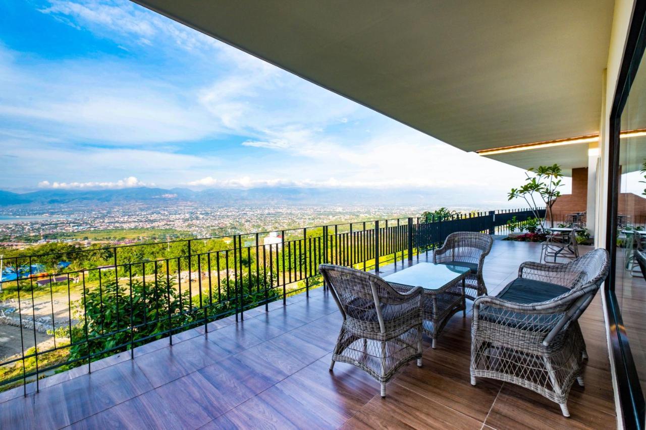 Bukit Indah Doda Hotel & Resorts Palu Eksteriør bilde
