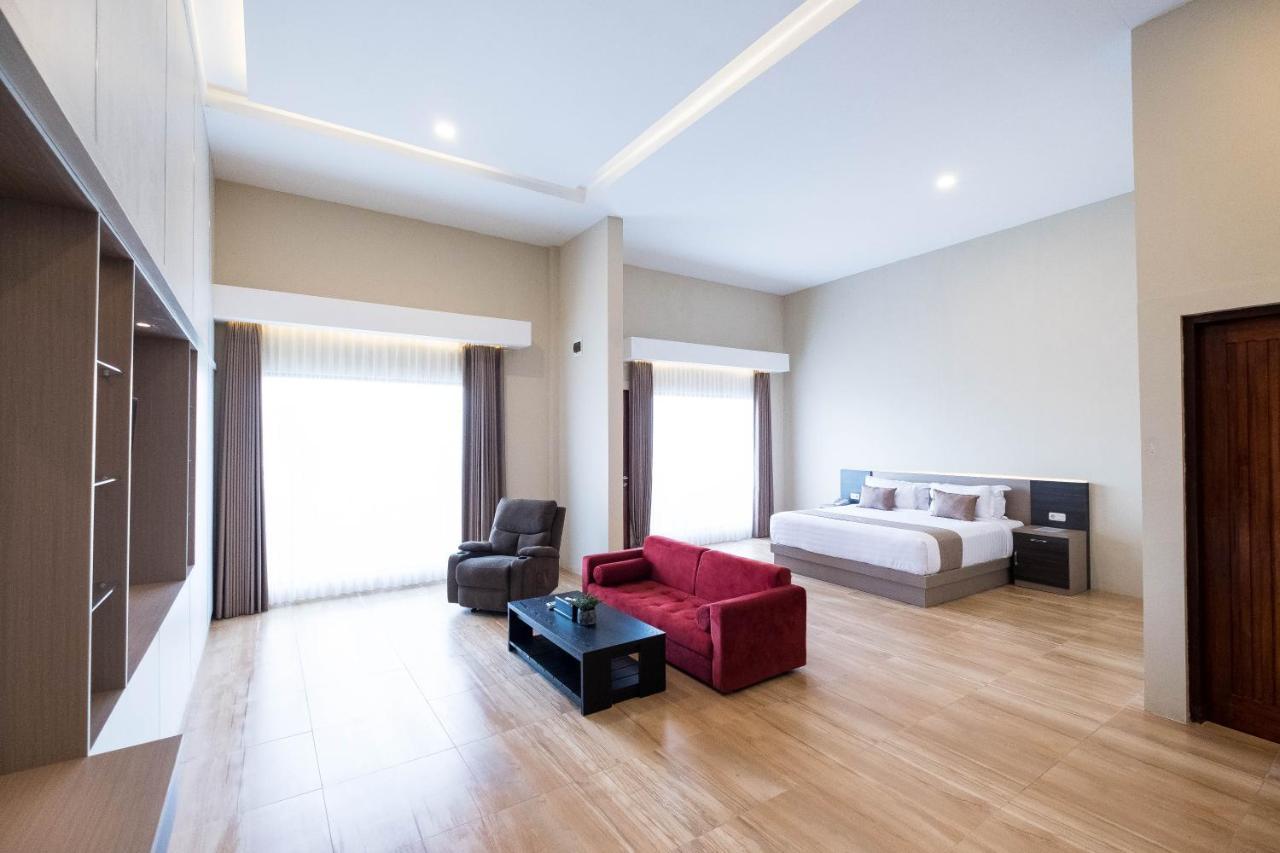 Bukit Indah Doda Hotel & Resorts Palu Eksteriør bilde